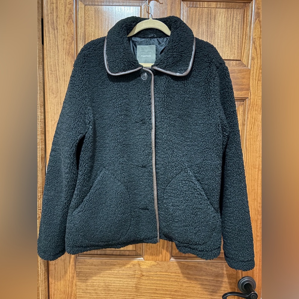 NWT Maurices Black Teddy Sherpa Jacket with Faux leather Trim